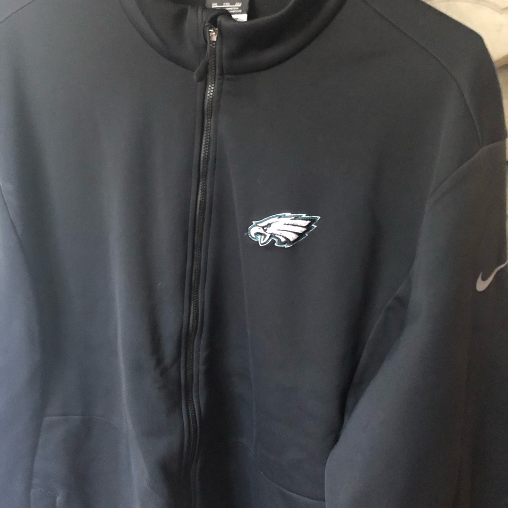Men’s Nike Golf Jacket Philadelphia Eagles logo